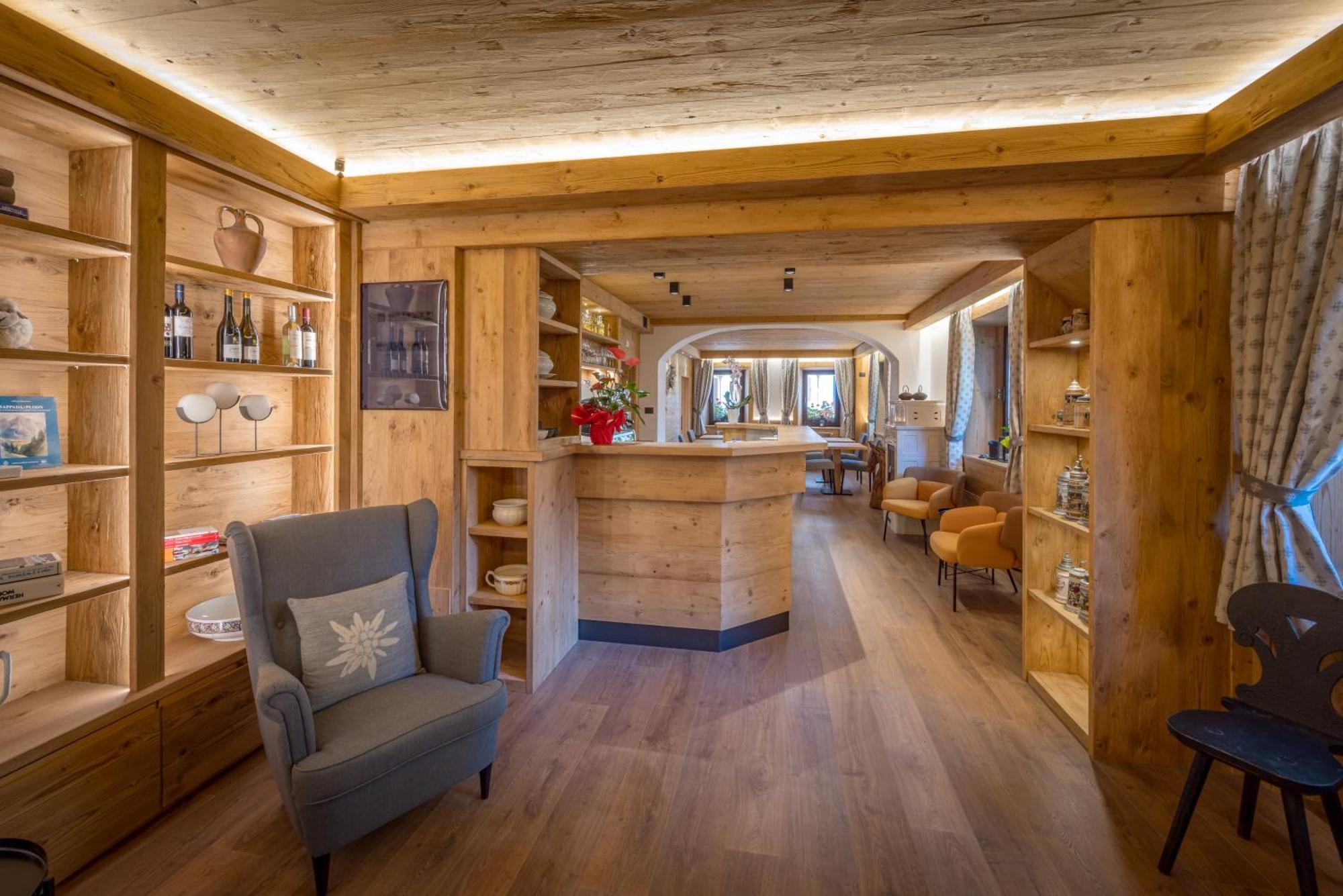Il Cavallino - Albergo & Appartamenti Sappada Bagian luar foto
