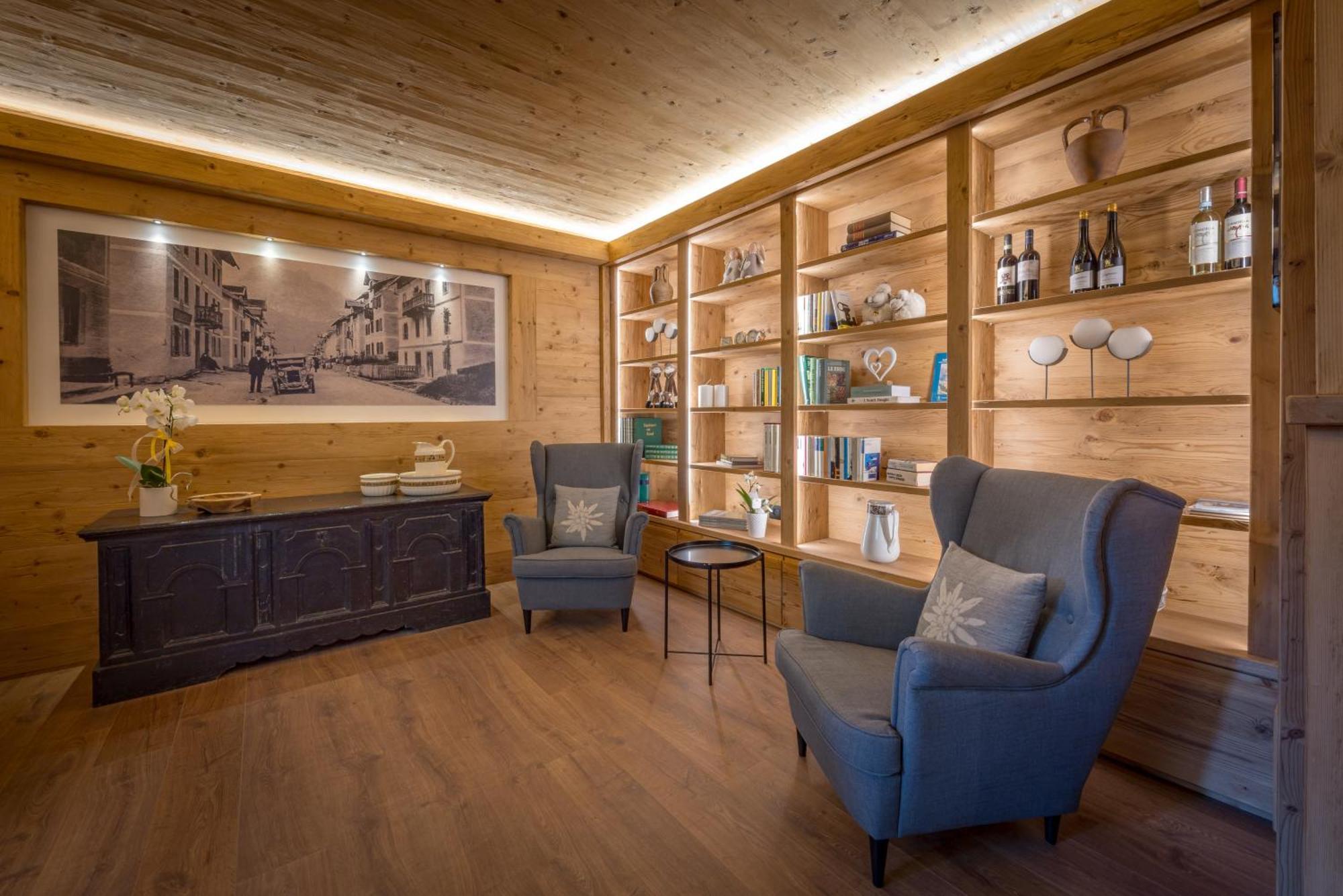 Il Cavallino - Albergo & Appartamenti Sappada Bagian luar foto